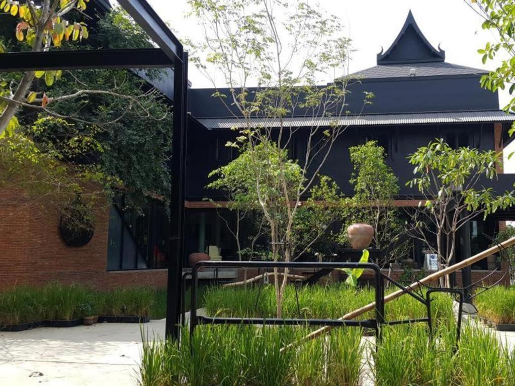 Silp-Pa Phra Nakhon Si Ayutthaya Hotel Buitenkant foto