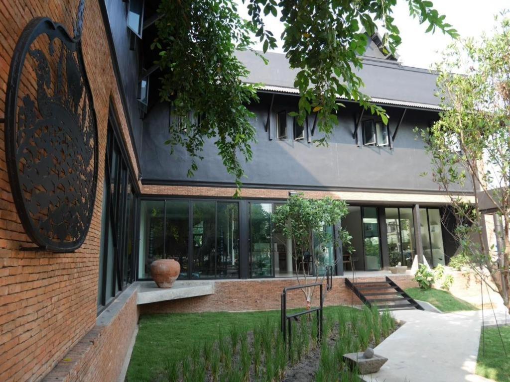 Silp-Pa Phra Nakhon Si Ayutthaya Hotel Buitenkant foto