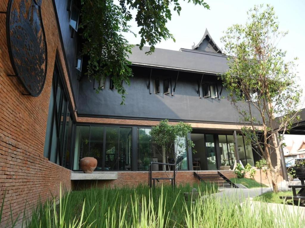 Silp-Pa Phra Nakhon Si Ayutthaya Hotel Buitenkant foto