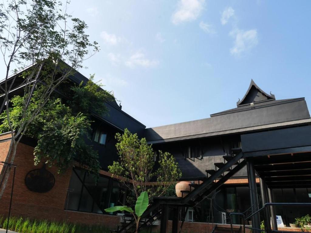 Silp-Pa Phra Nakhon Si Ayutthaya Hotel Buitenkant foto