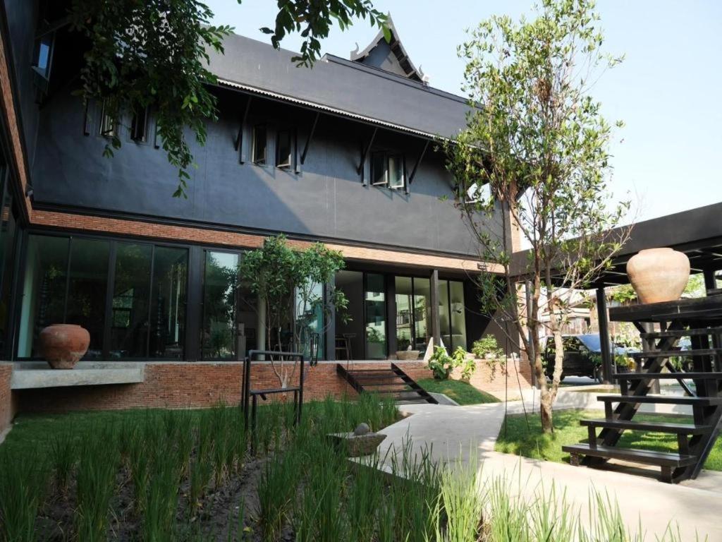 Silp-Pa Phra Nakhon Si Ayutthaya Hotel Buitenkant foto