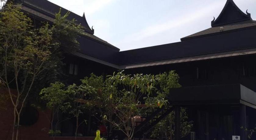 Silp-Pa Phra Nakhon Si Ayutthaya Hotel Buitenkant foto
