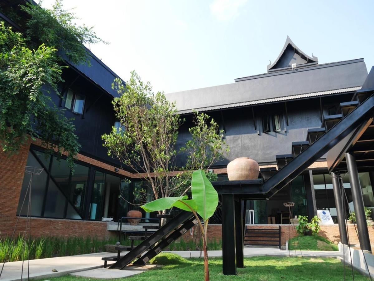 Silp-Pa Phra Nakhon Si Ayutthaya Hotel Buitenkant foto